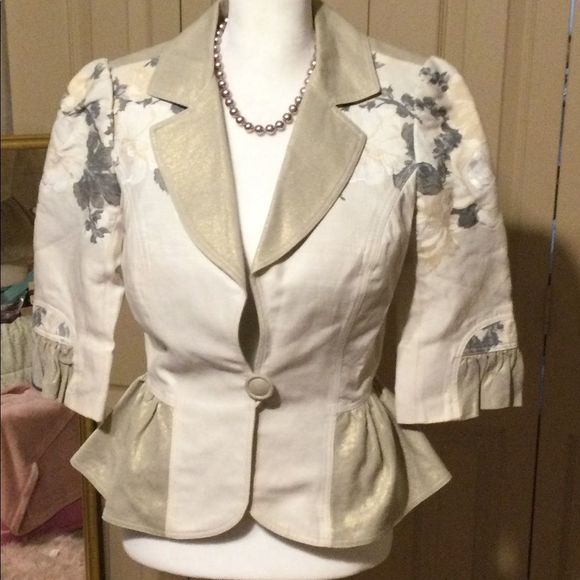 Lois verdad designer gold with floral accents in a beautifully designed blazer s - Picture 1 of 5
